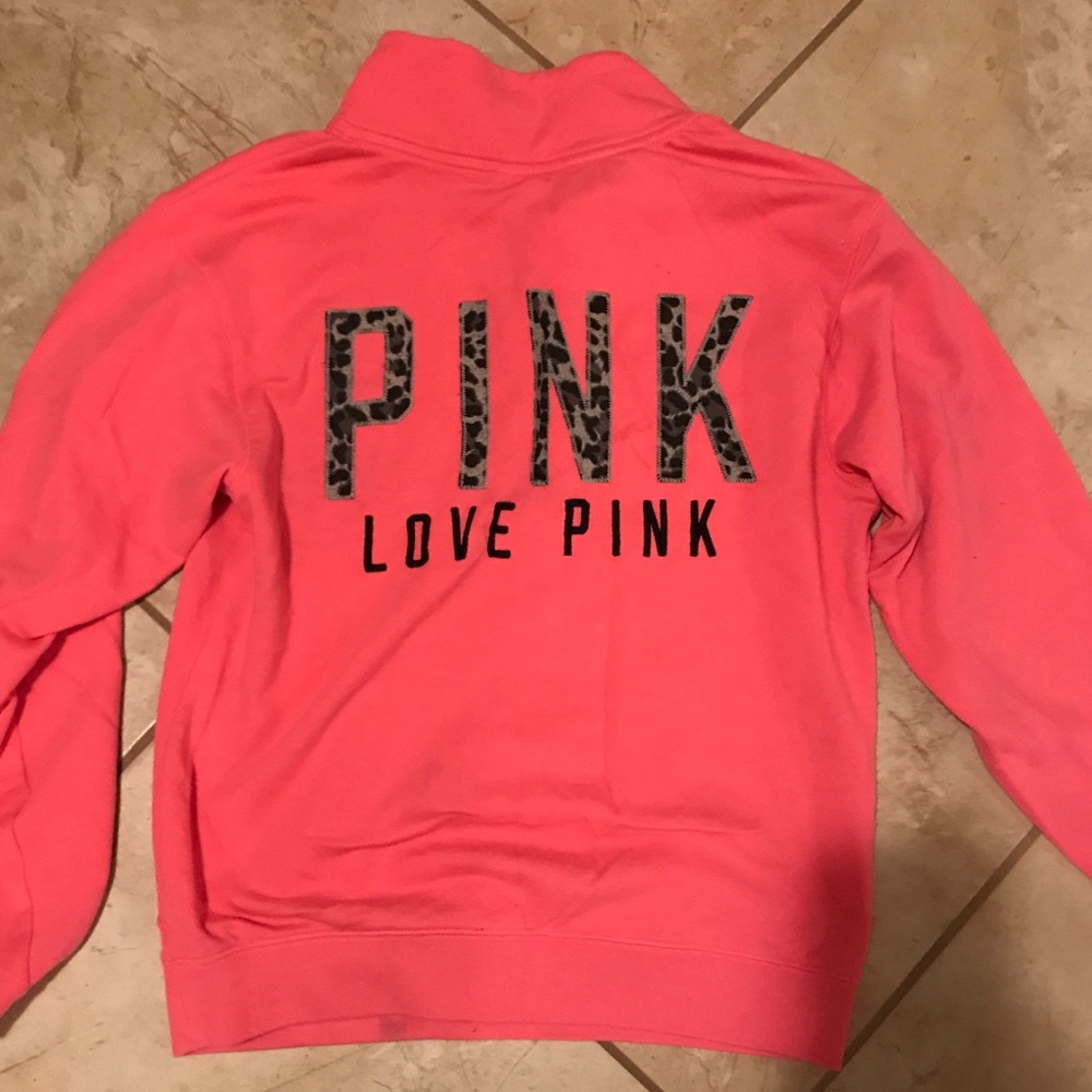 PINK SWEATSHIRT